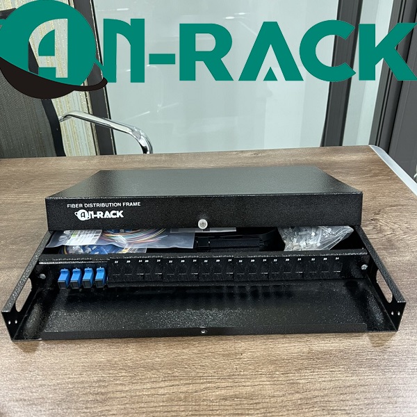 Hộp phối quang ODF 4FO lắp rack trong nhà chuẩn 19' Ancomteck : AR-0424SUIN